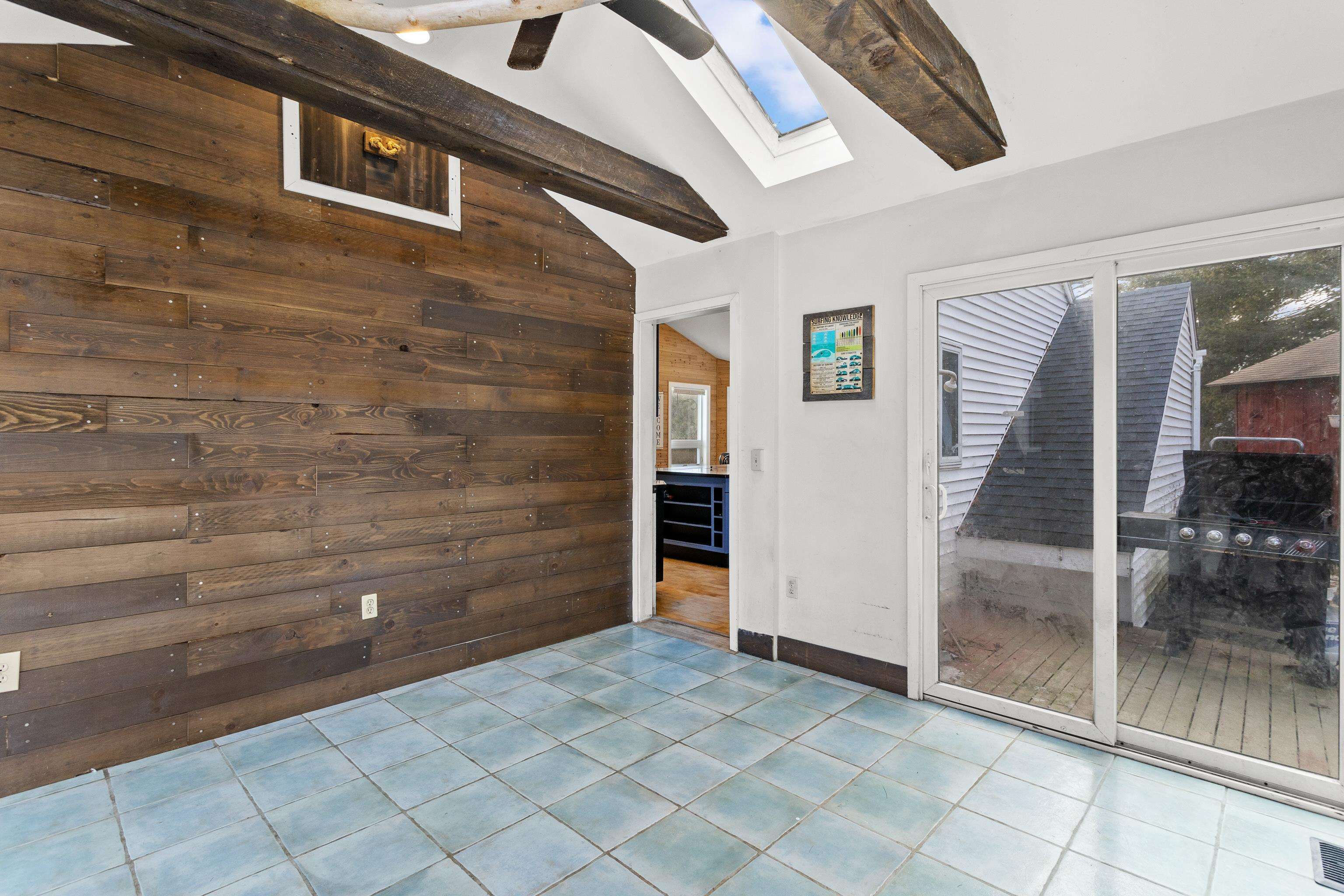 342 Lyndeborough Road New Boston, NH 03070 - Photo 24 of 60