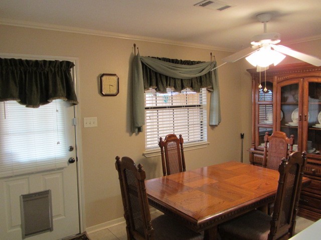 1914 20th Street Huntsville, TX 77340 - Photo 10 of 23 a view of a dining room with furniture