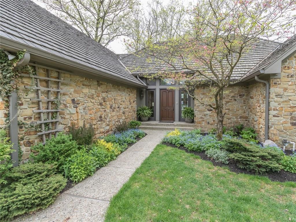 9650 Decatur Drive Indianapolis, IN 46256 - Photo 2 of 42 Gallery Image 2