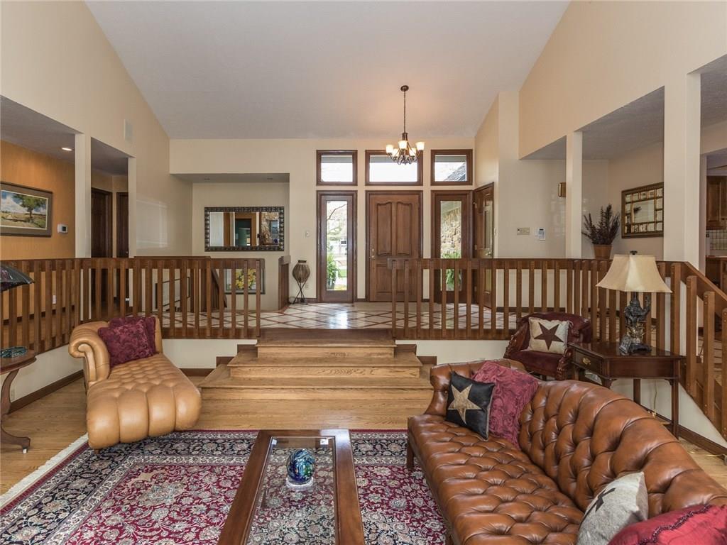 9650 Decatur Drive Indianapolis, IN 46256 - Photo 3 of 42 Gallery Image 3