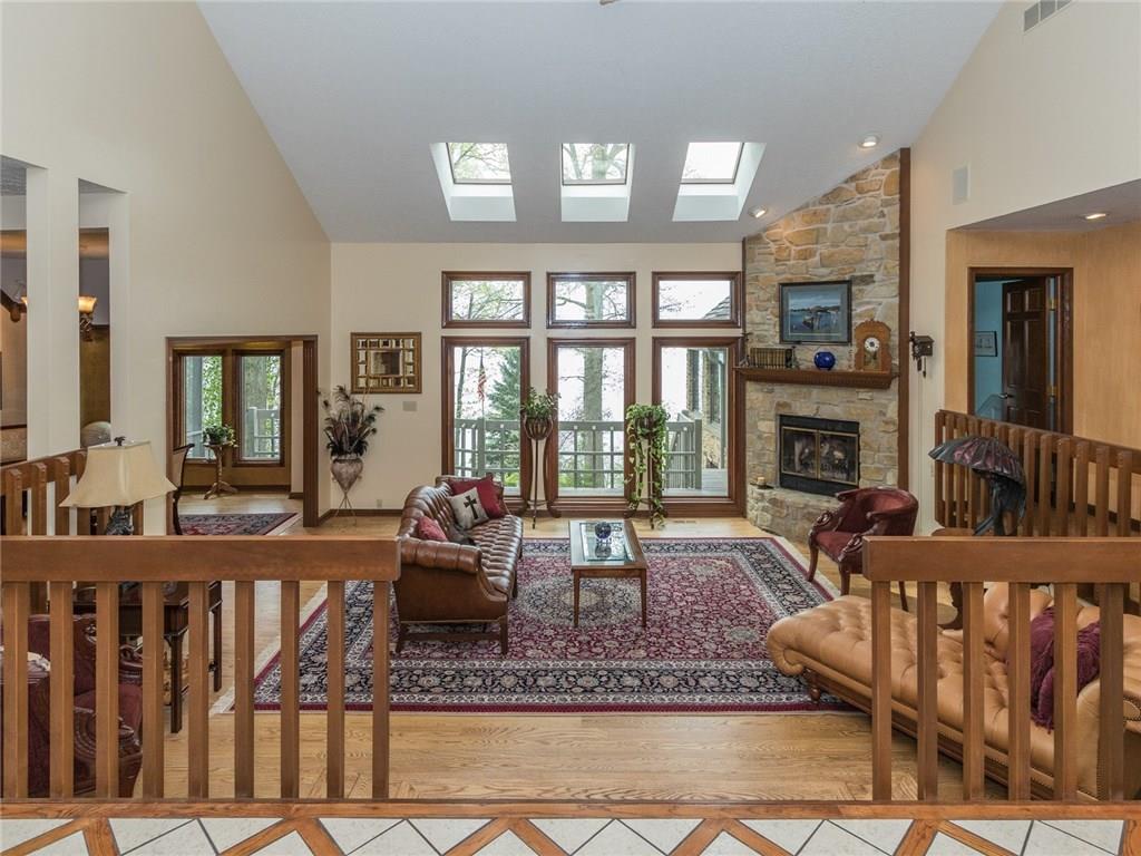 9650 Decatur Drive Indianapolis, IN 46256 - Photo 4 of 42 Gallery Image 4