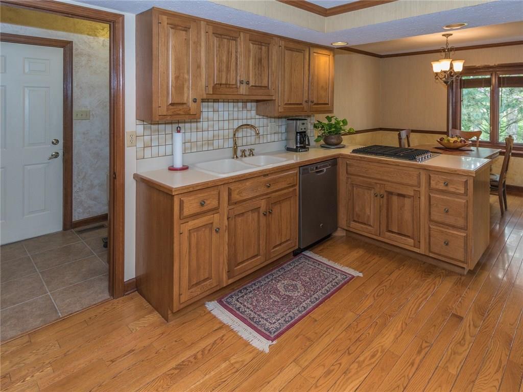 9650 Decatur Drive Indianapolis, IN 46256 - Photo 10 of 42 Gallery Image 10