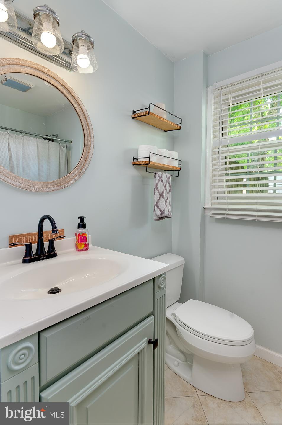 58 Blanchard Road Marlton, NJ 08053 - Photo 28 of 34 First floor full bath. So pretty.