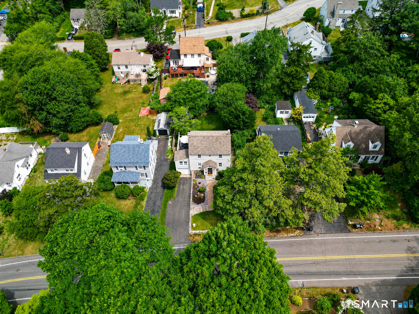 29 Niles Hill Road New London, CT 06320 - Photo 2 of 36