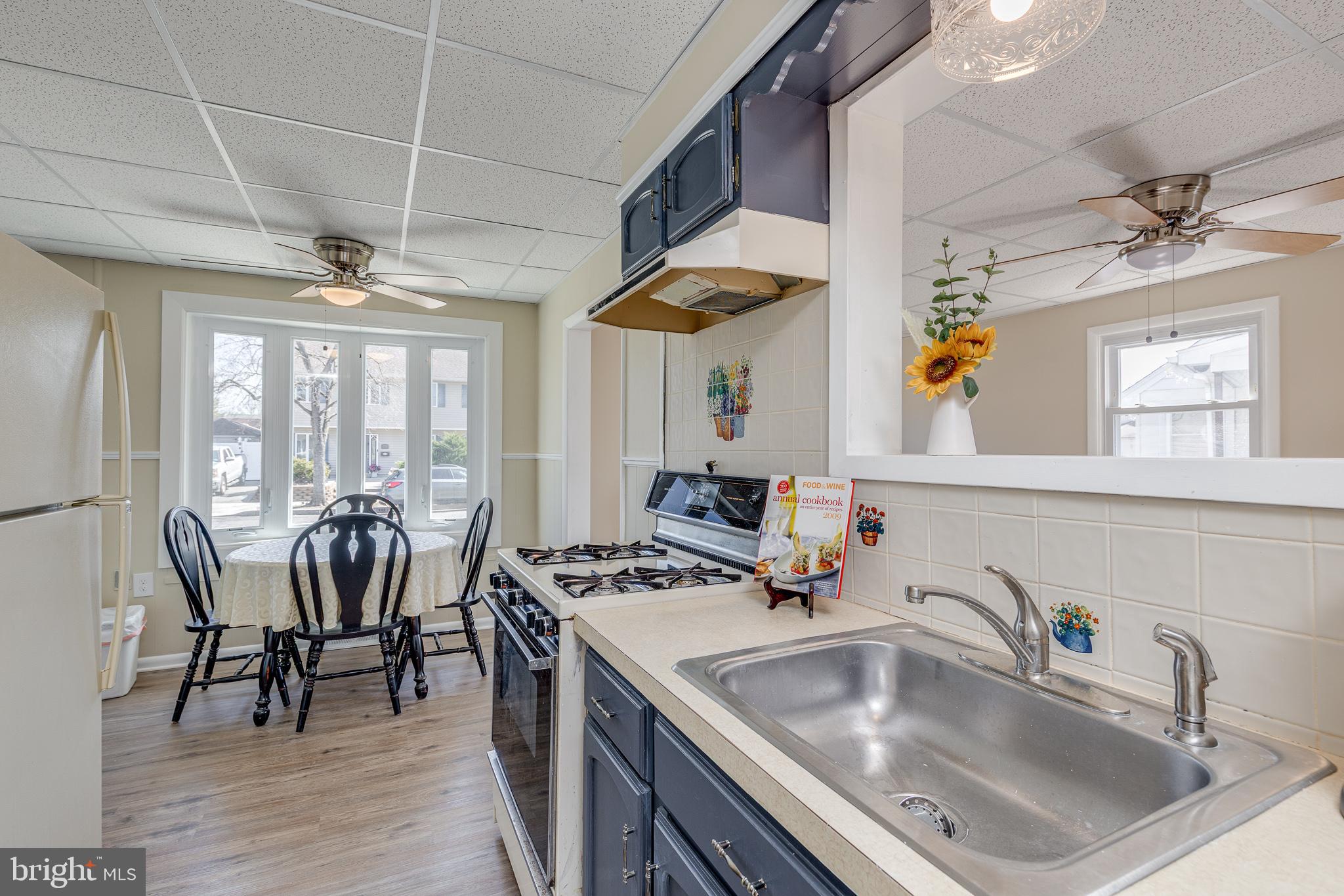 917 Rigg Road Burlington, NJ 08016 - Photo 6 of 31 kitchen