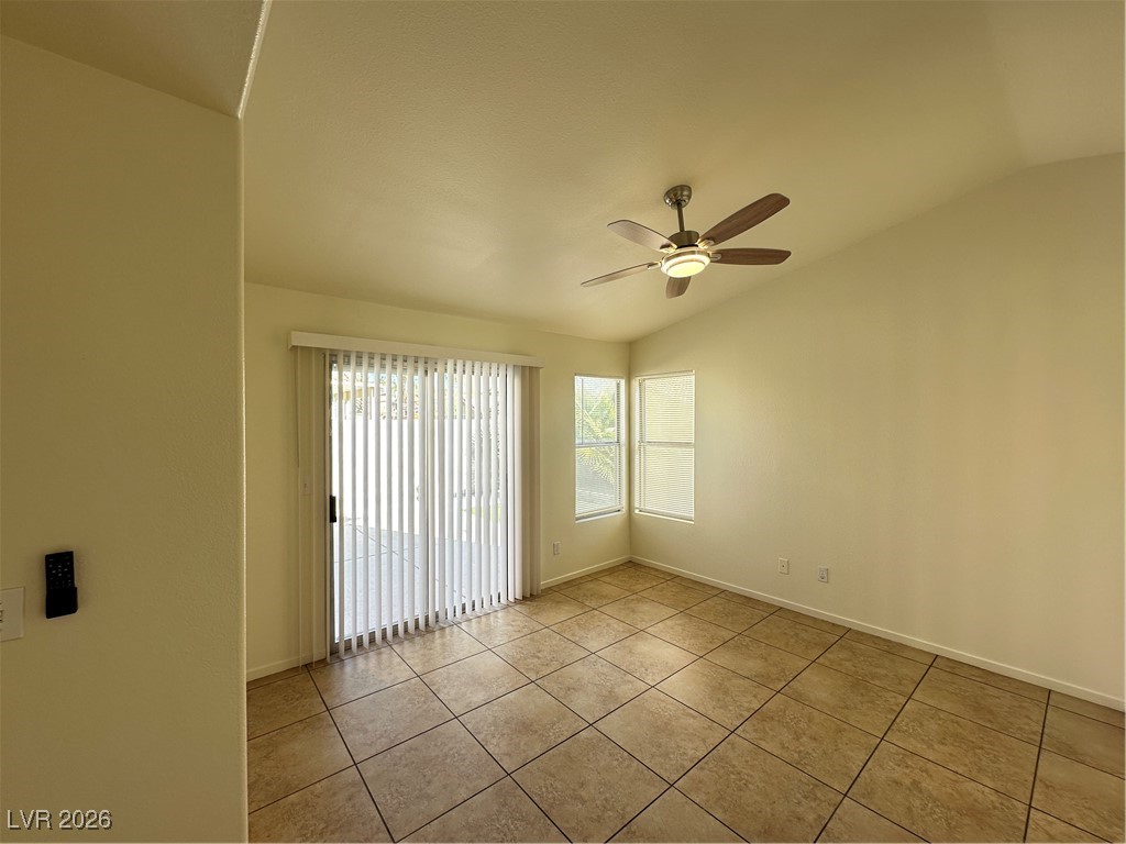 5520 Oakwood Ridge Street Las Vegas, NV 89130 - Photo 10 of 18