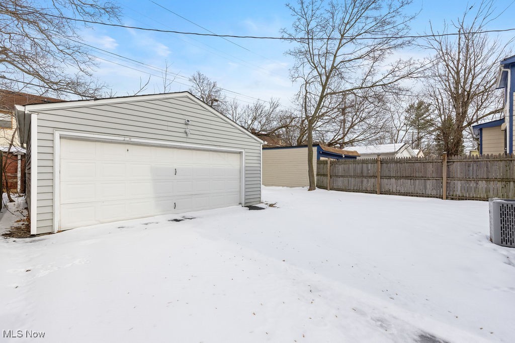 3385 Silsby Road Cleveland, OH 44118 - Photo 47 of 48 Gallery Image 47