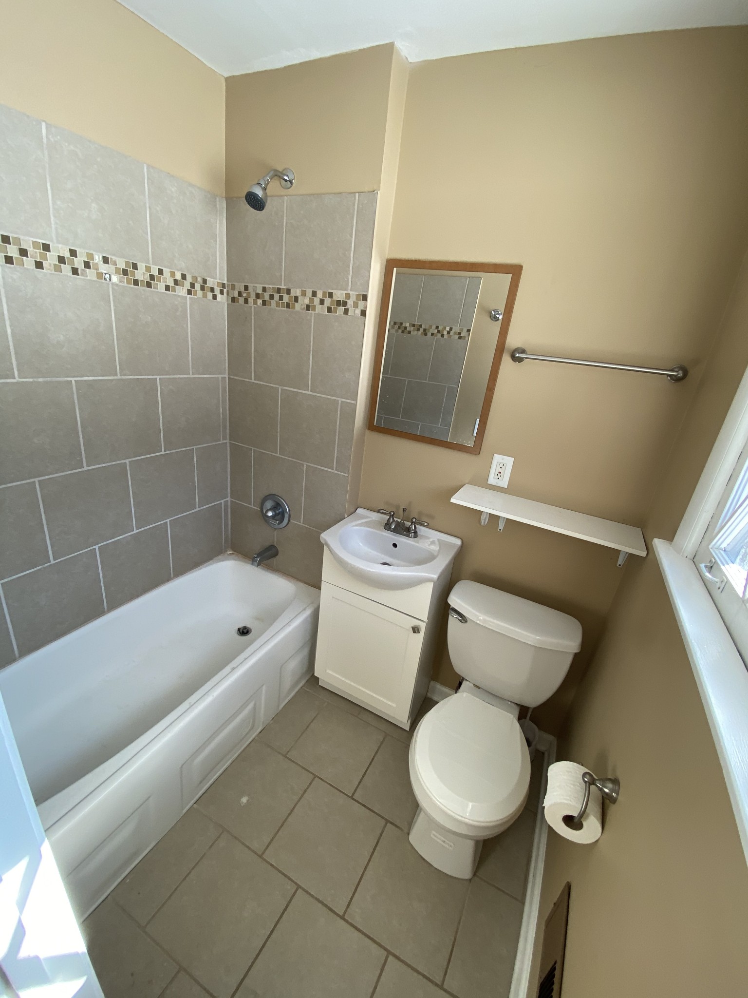 550 Bell Road Antioch, TN 37013 - Photo 13 of 18 Gallery Image 13