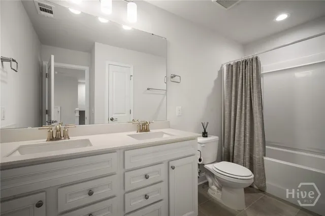 $569,000 | 242 Loblolly Lane, Richmond Hill, GA 31324