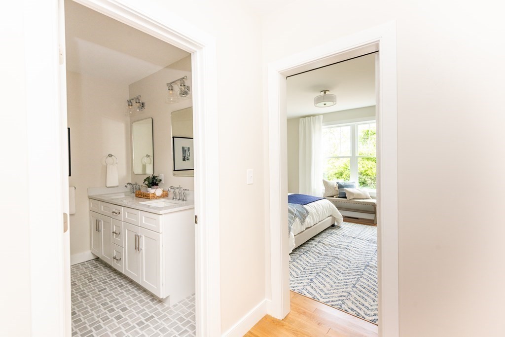 7 Depot Square, Unit 5 Ipswich, MA 01938 - Photo 23 of 40