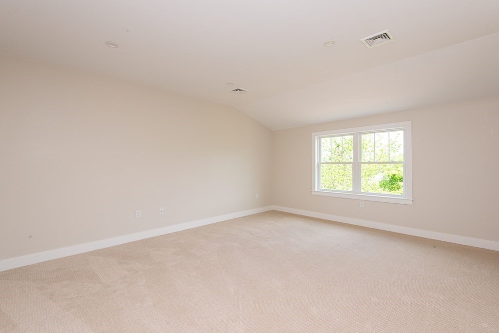 7 Depot Square, Unit 5 Ipswich, MA 01938 - Photo 30 of 40