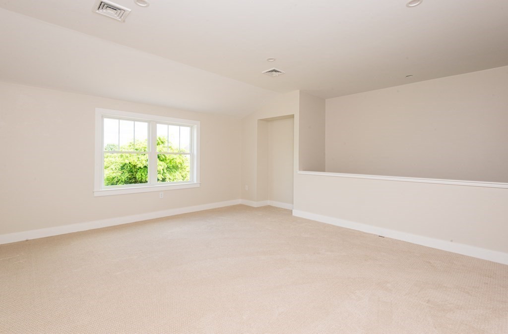 7 Depot Square, Unit 5 Ipswich, MA 01938 - Photo 32 of 40