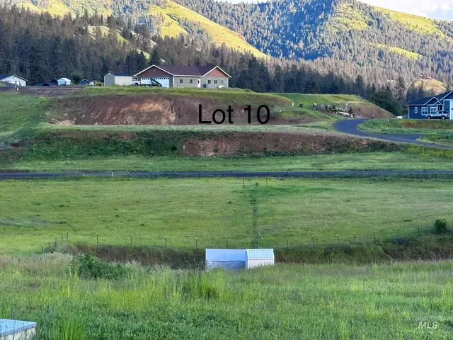 $119,900 | Lot 10 River Vw Drive, Kamiah, ID 83536