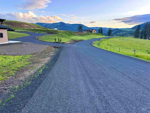 $119,900 | Lot 10 River Vw Drive, Kamiah, ID 83536