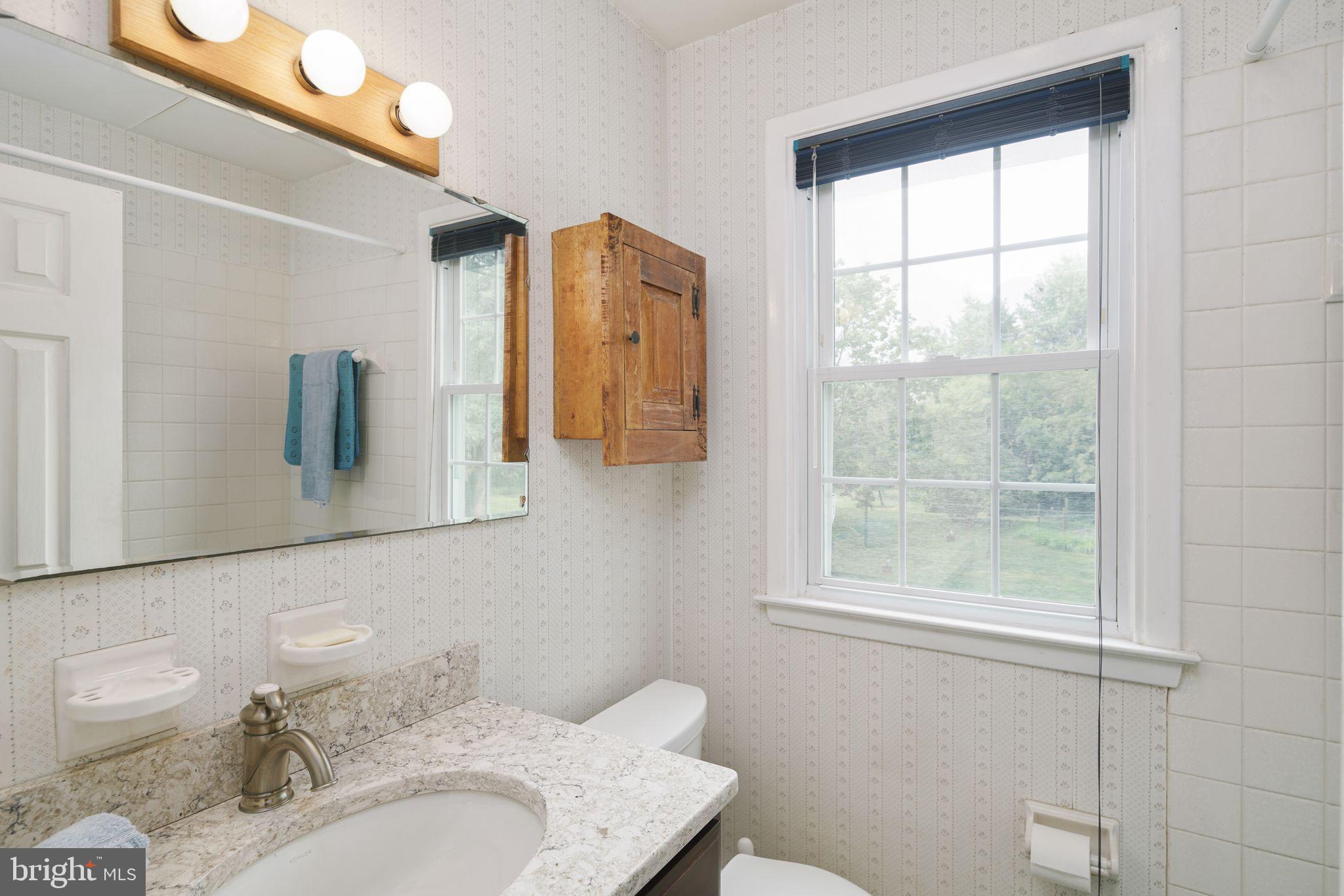 1102 Horsham Road North Wales, PA 19454 - Photo 19 of 40 Hall Bathroom