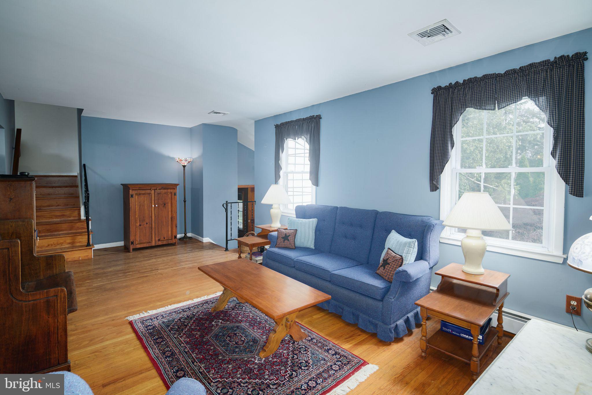 1102 Horsham Road North Wales, PA 19454 - Photo 7 of 40 Living Rm