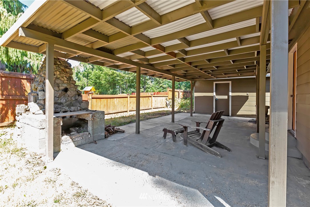 2913 Rocky Point Road Northwest Bremerton, WA 98312 - Photo 13 of 15 Gallery Image 13
