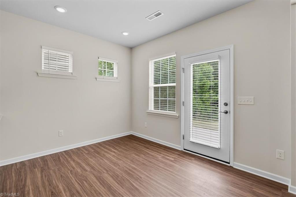 5567 Hydrangea Street Winston-Salem, NC 27104 - Photo 11 of 39