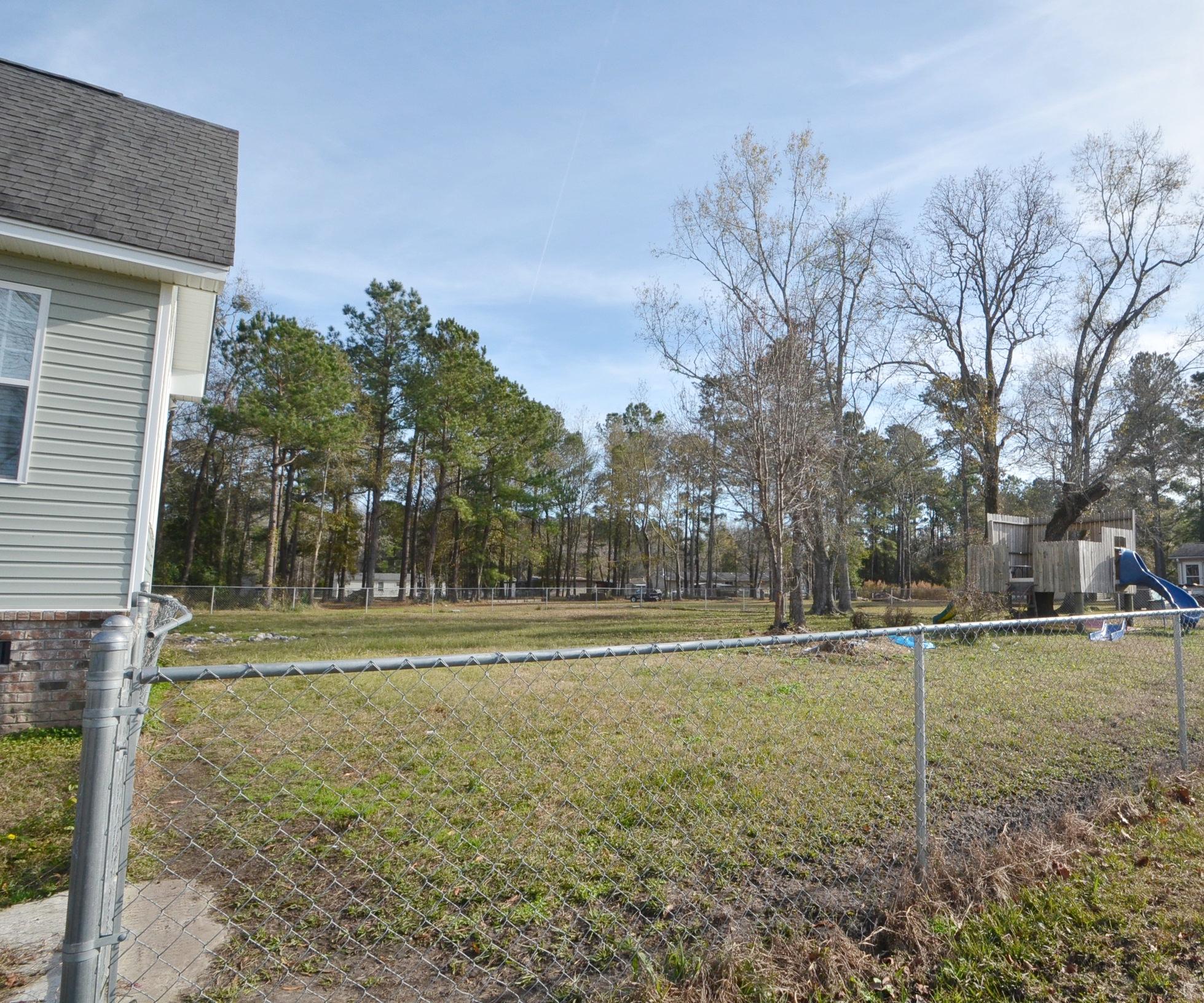 1193 Bethera Road Bonneau, SC 29431 - Photo 8 of 27 Fence
