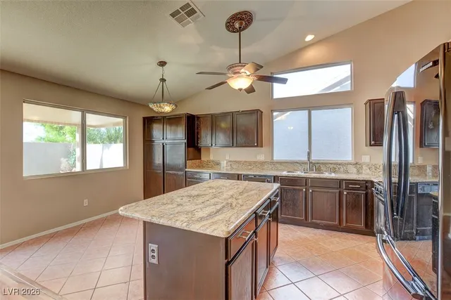 $2,750 | 1124 Kabuki Avenue, Henderson, NV 89074