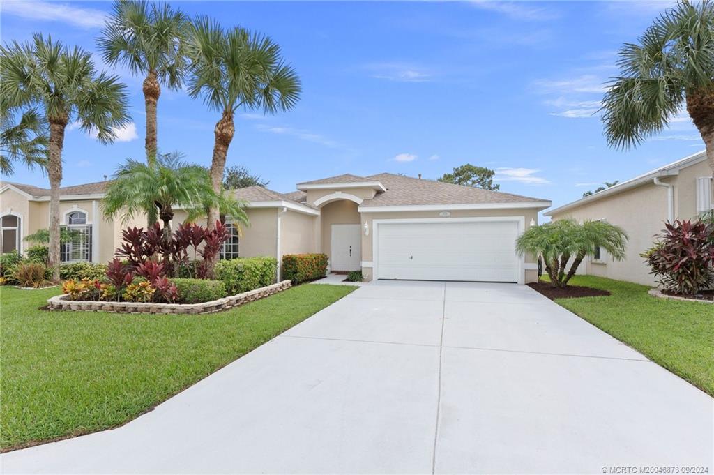 2516 Southeast Springtree Place Stuart, FL 34997 - Photo 19 of 28 Gallery Image 19