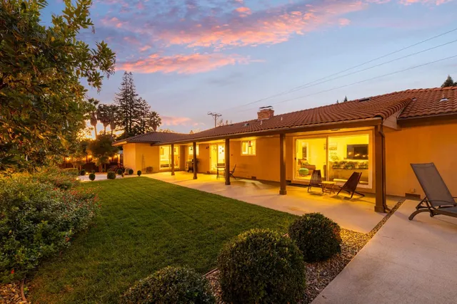 $975,000 | 4240 Fair Oaks Boulevard, Sacramento, CA 95864