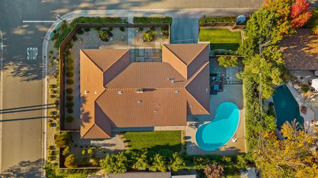 $975,000 | 4240 Fair Oaks Boulevard, Sacramento, CA 95864