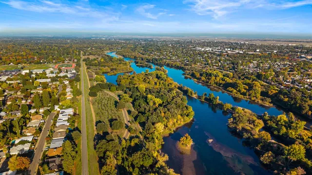 $975,000 | 4240 Fair Oaks Boulevard, Sacramento, CA 95864