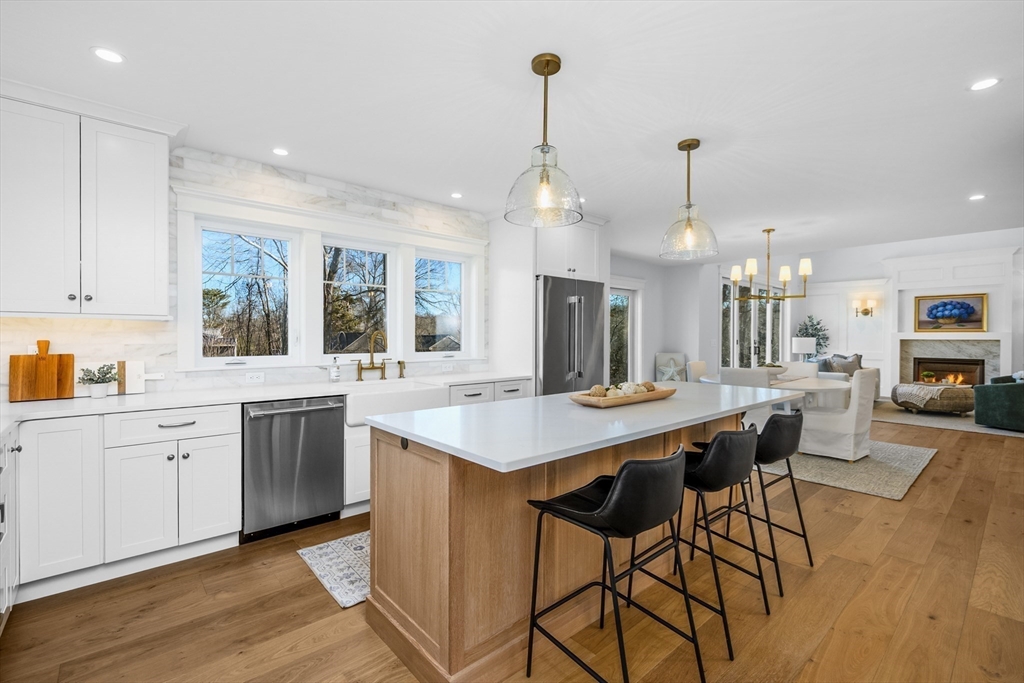 21 Seneca Lane Sandwich, MA 02563 - Photo 13 of 37
