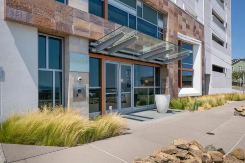 $3,400 | 1 Mandalay Place, Unit 905, South San Francisco, CA 94080