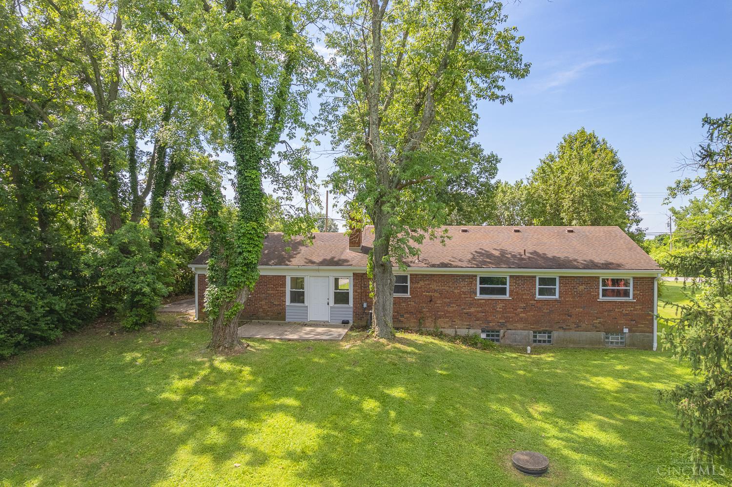 6718 Springdale Road Cincinnati, OH 45247 - Photo 24 of 34
