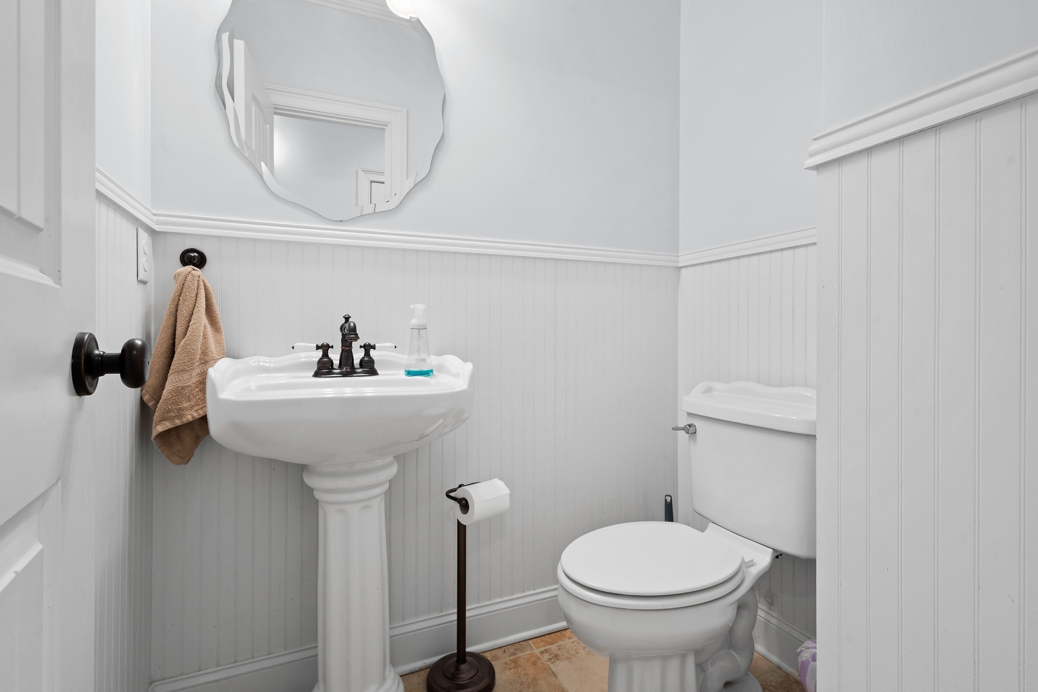 102 Highpoint Boulevard Tullahoma, TN 37388 - Photo 13 of 49 a bathroom with a sink toilet and a mirror