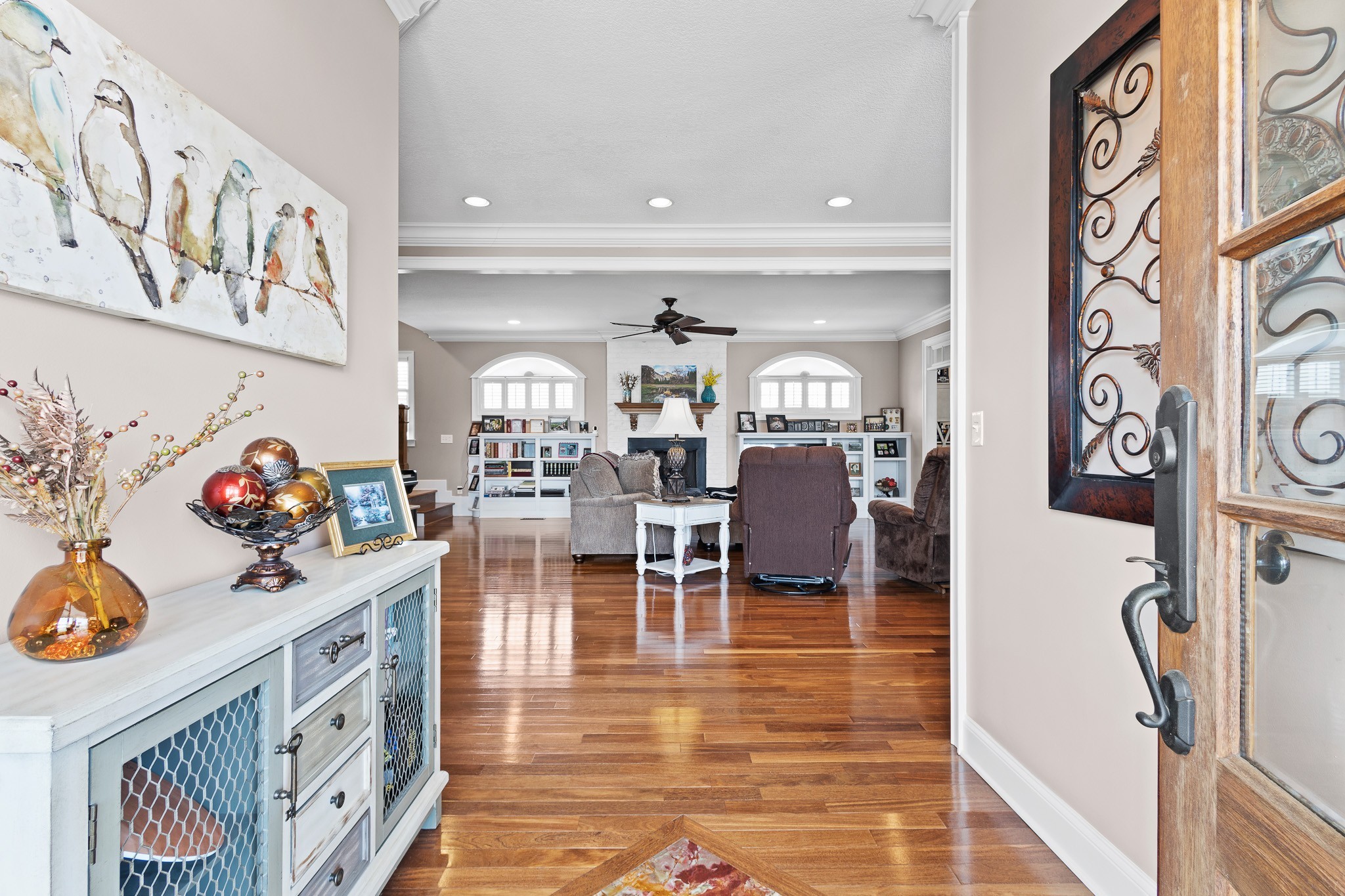 102 Highpoint Boulevard Tullahoma, TN 37388 - Photo 4 of 49 a view of a kitchen and dining room