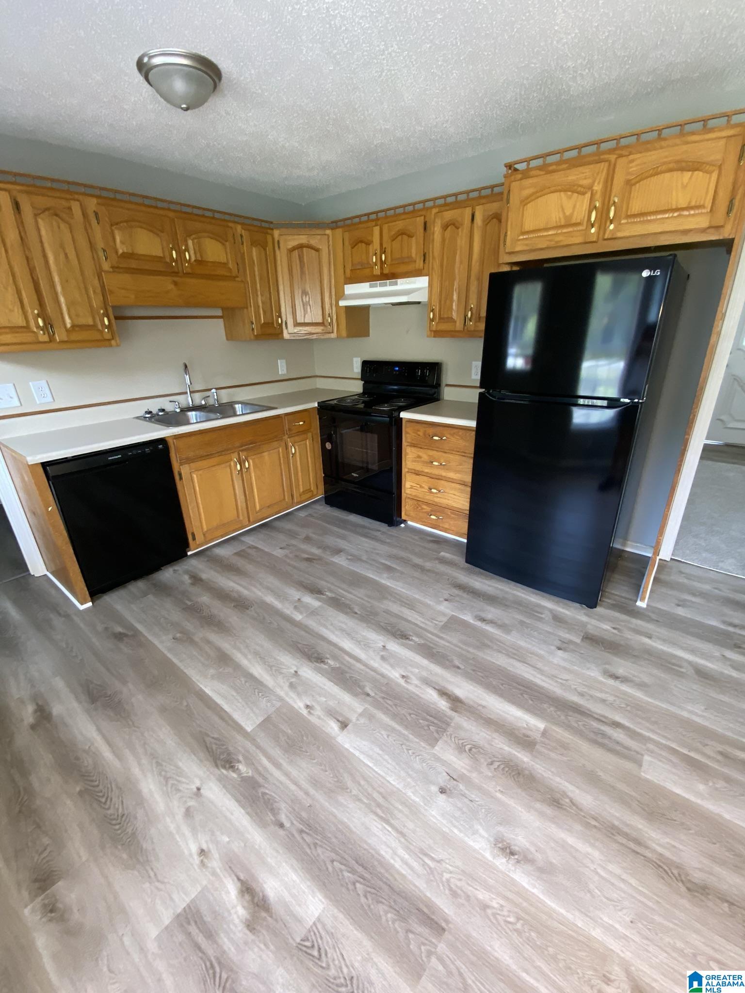 44 Lisa Lane Springville, AL 35146 - Photo 8 of 15
