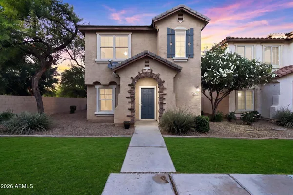 $330,000 | 1344 South Sabino Drive, Gilbert, AZ 85296