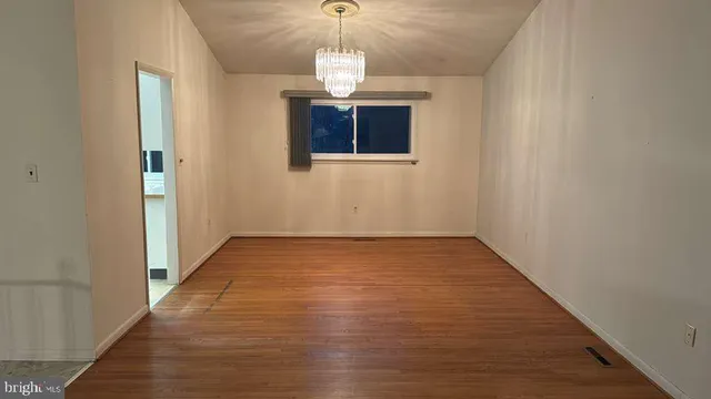 $499,000 | 6 Babette Court, Baltimore, MD 21208