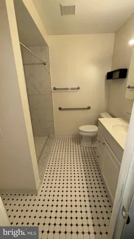 $499,000 | 6 Babette Court, Baltimore, MD 21208