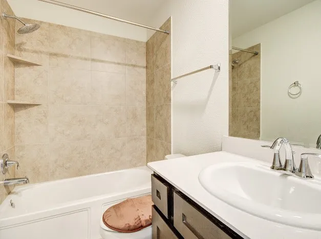 $2,950 | 1646 Ryon Falls Drive, Richmond, TX 77469