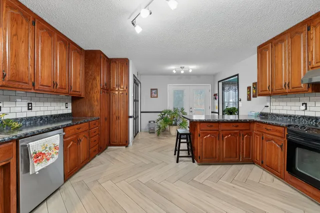 $385,000 | 531 Oliver Smith Road, Flintville, TN 37335