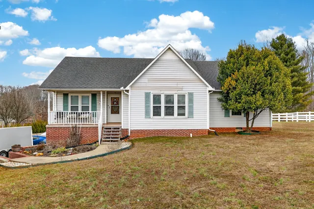 $385,000 | 531 Oliver Smith Road, Flintville, TN 37335