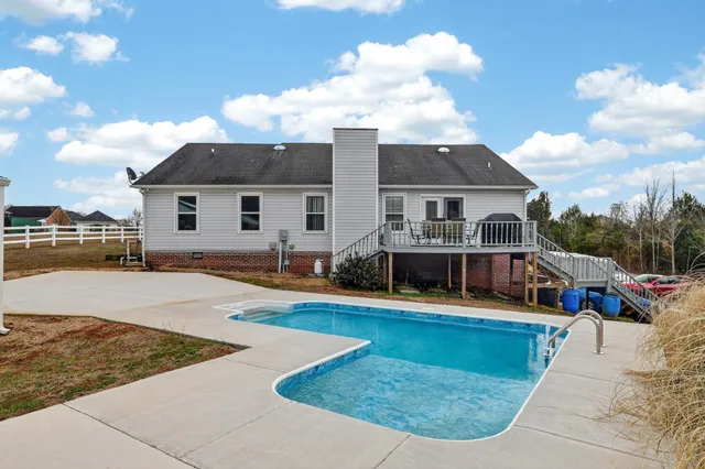 $385,000 | 531 Oliver Smith Road, Flintville, TN 37335