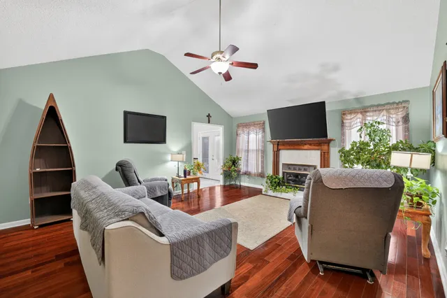 $385,000 | 531 Oliver Smith Road, Flintville, TN 37335