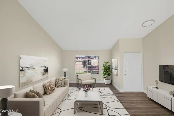 $399,990 | 1048 Sequoia Lane, Rosamond, CA 93560