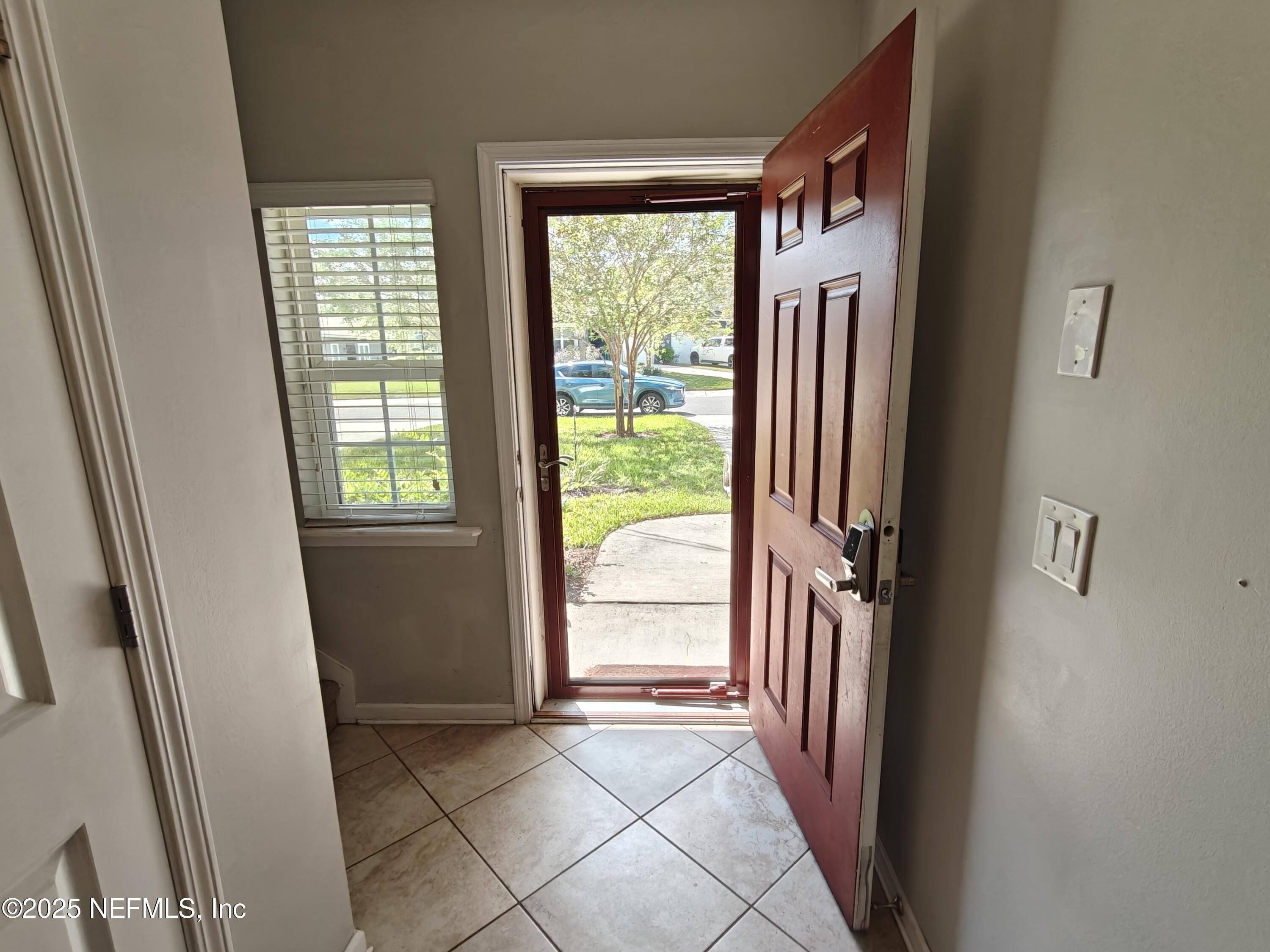 3284 Chestnut Ridge Way Orange Park, FL 32065 - Photo 5 of 37 IMG20251017130819