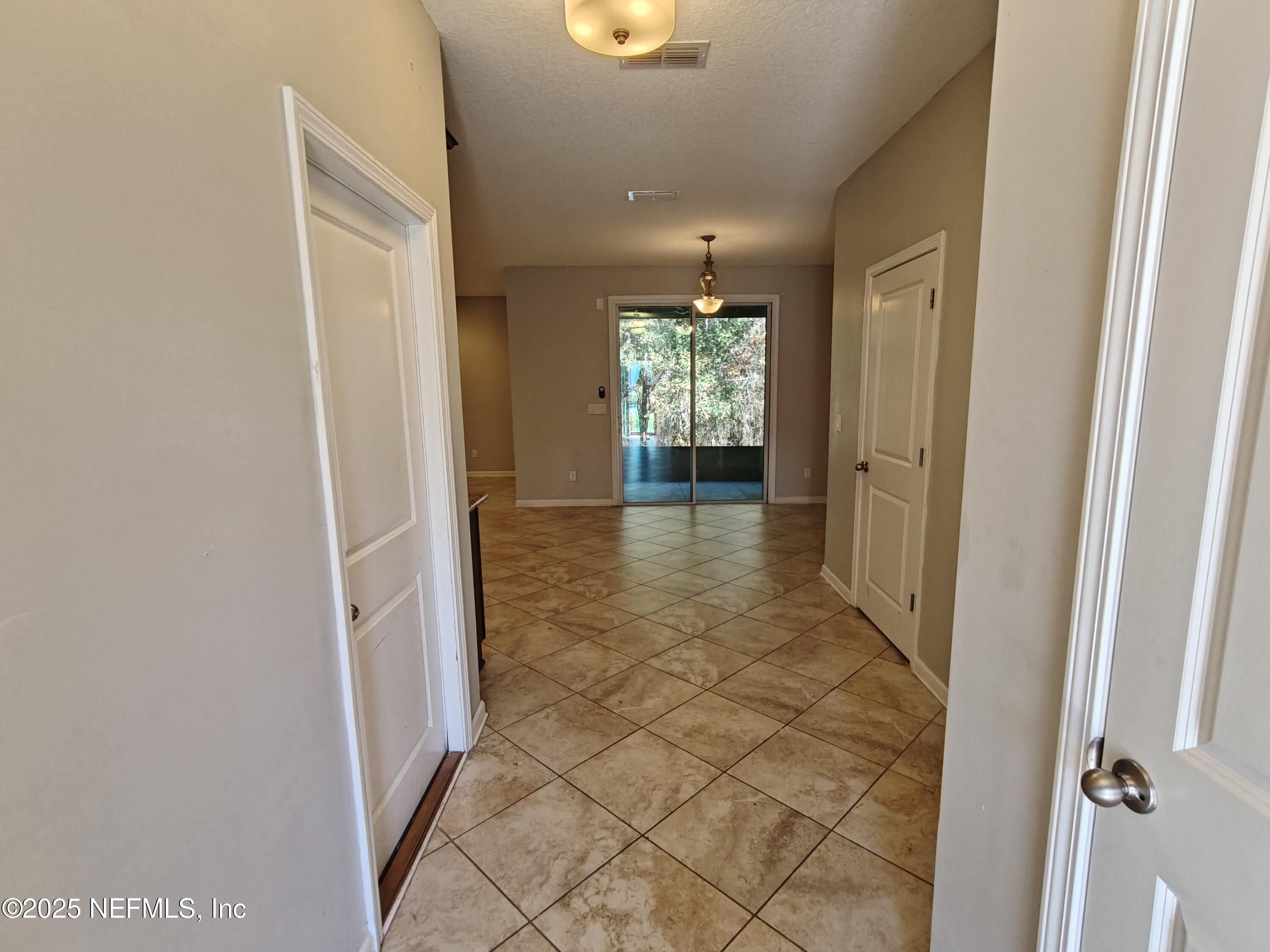 3284 Chestnut Ridge Way Orange Park, FL 32065 - Photo 7 of 37 IMG20251219113251