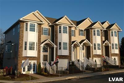 2206 Rising Hill Road Whitehall, PA 18052 - Photo 1 of 7 Gallery Image 1