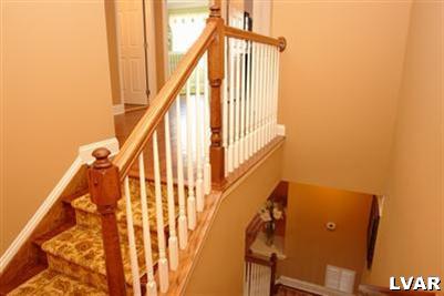 2206 Rising Hill Road Whitehall, PA 18052 - Photo 3 of 7 Gallery Image 3