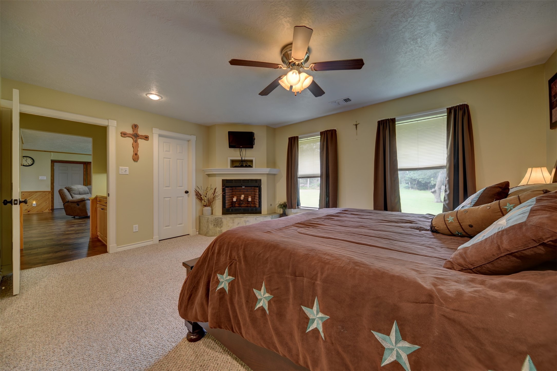 22305 Thistle Lane New Ulm, TX 78950 - Photo 15 of 33