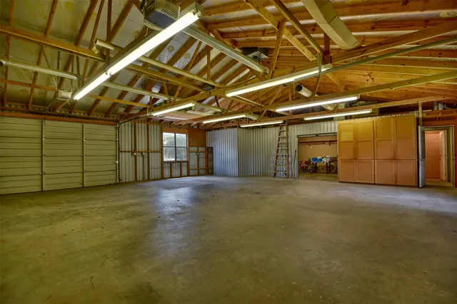 $540,000 | 22305 Thistle Lane, New Ulm, TX 78950