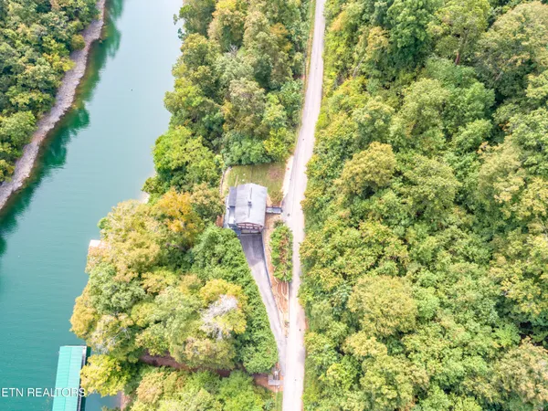 $850,000 | 1903 Hickory Point Lane, Maynardville, TN 37807
